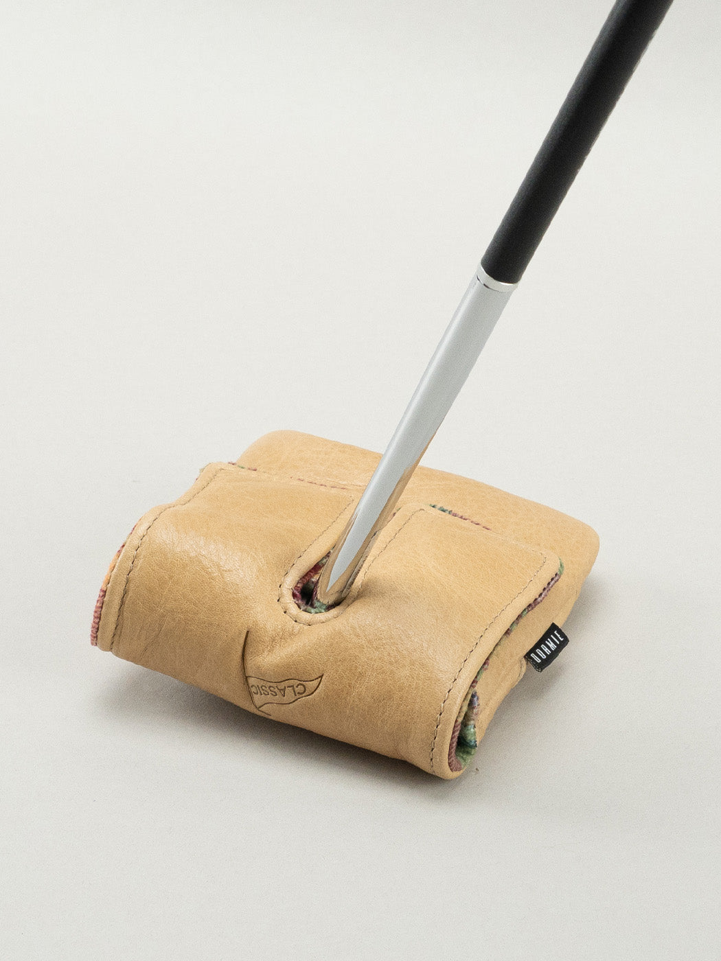 Dormie Chevron Sand Center Shafted Mallet