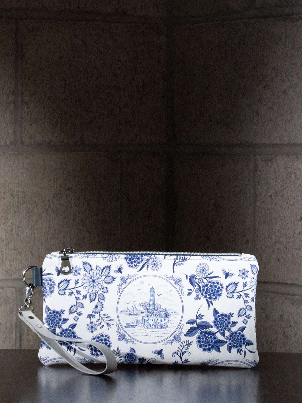 Porcelain Clutch