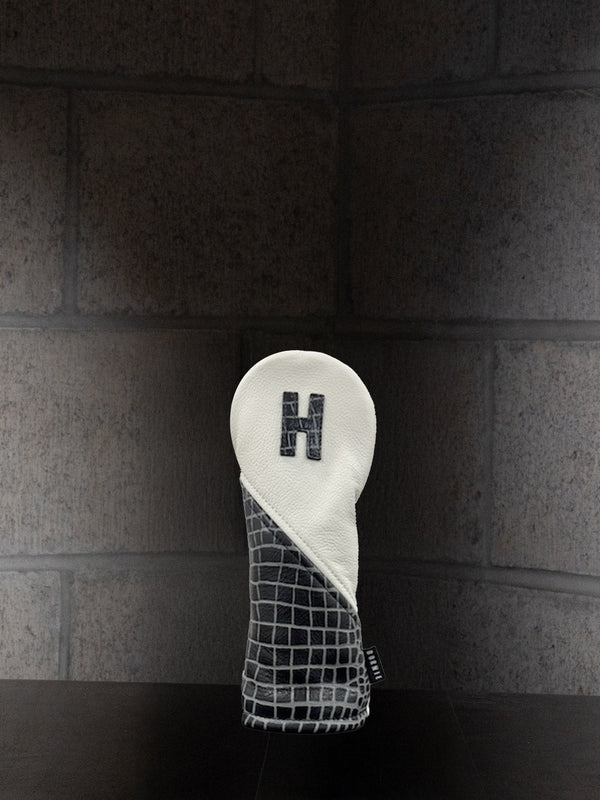 White and Black Gator Hybrid